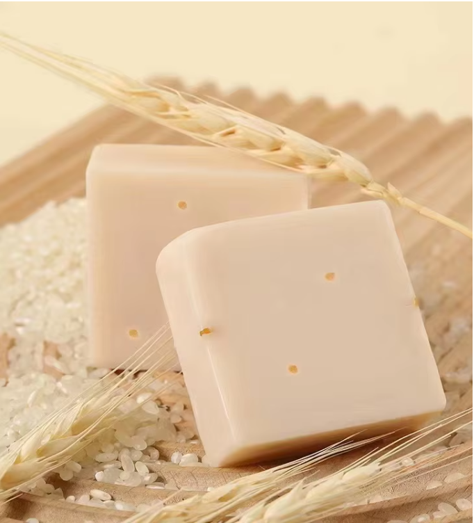 Wholesale Thailand Rice Milk Soap Body Facial Cleaning Whitening White Label Manufacturer