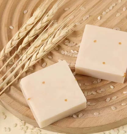 Wholesale Thailand Rice Milk Soap Body Facial Cleaning Whitening White Label Manufacturer