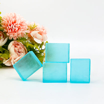 Wholesale Natural Plant Essence Handmade Blue Color Transparent Soap Flower Essential Oil Soap White Label Manufacturer